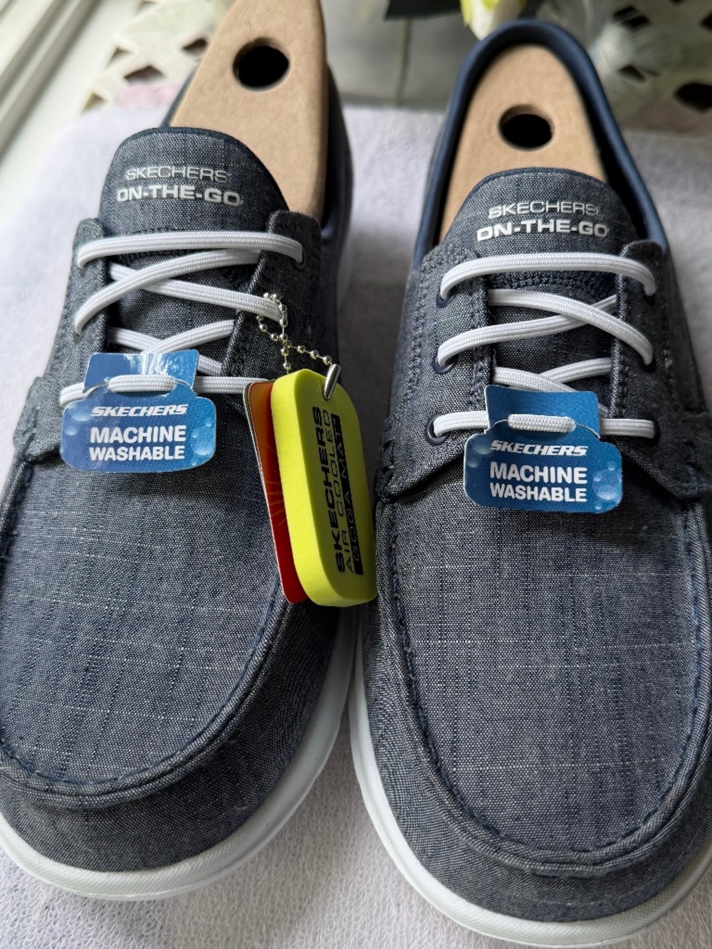 NWT Skechers On The Go Air Cooled Shoes